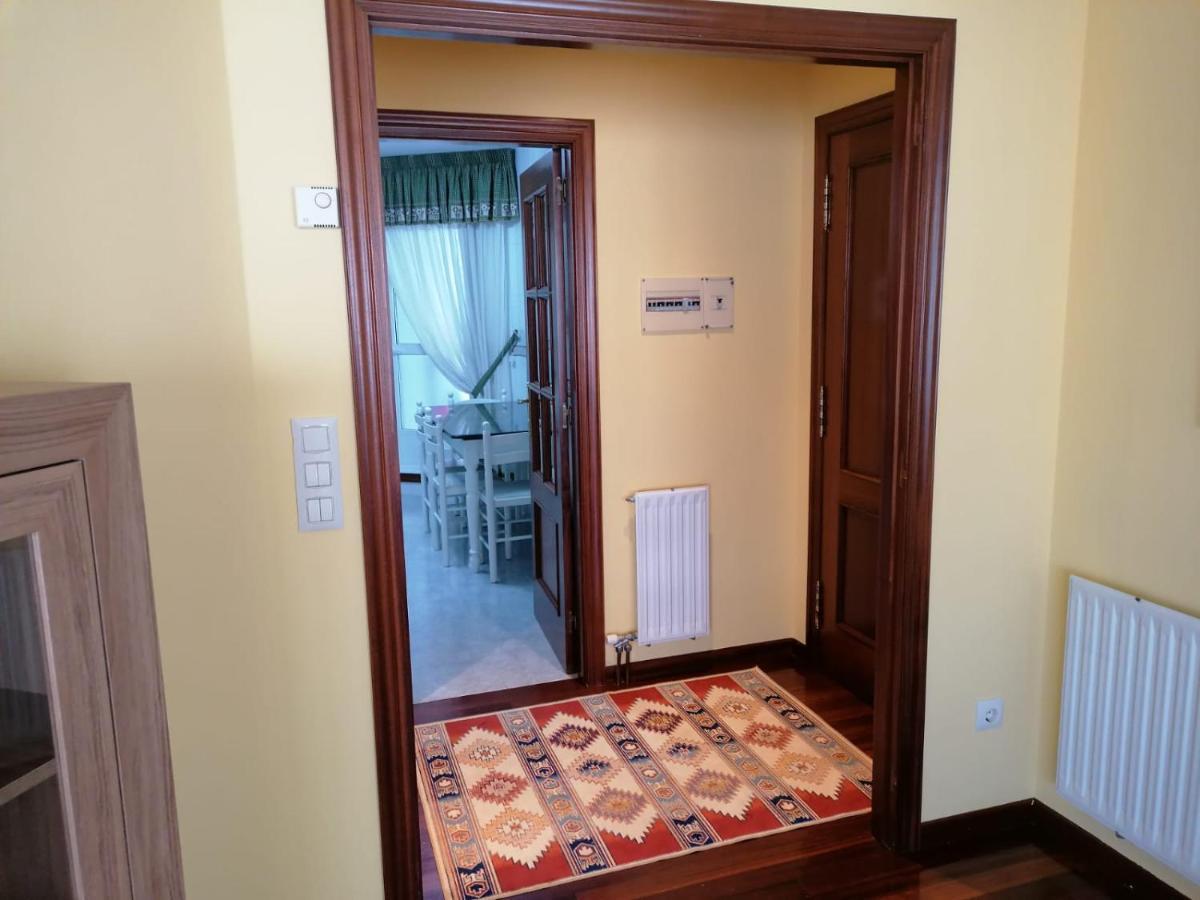 Апартаменти Piso As Camelias Понтеведра Екстер'єр фото