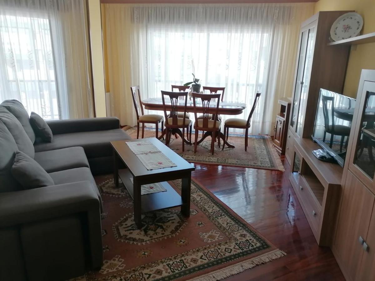 Апартаменти Piso As Camelias Понтеведра Екстер'єр фото