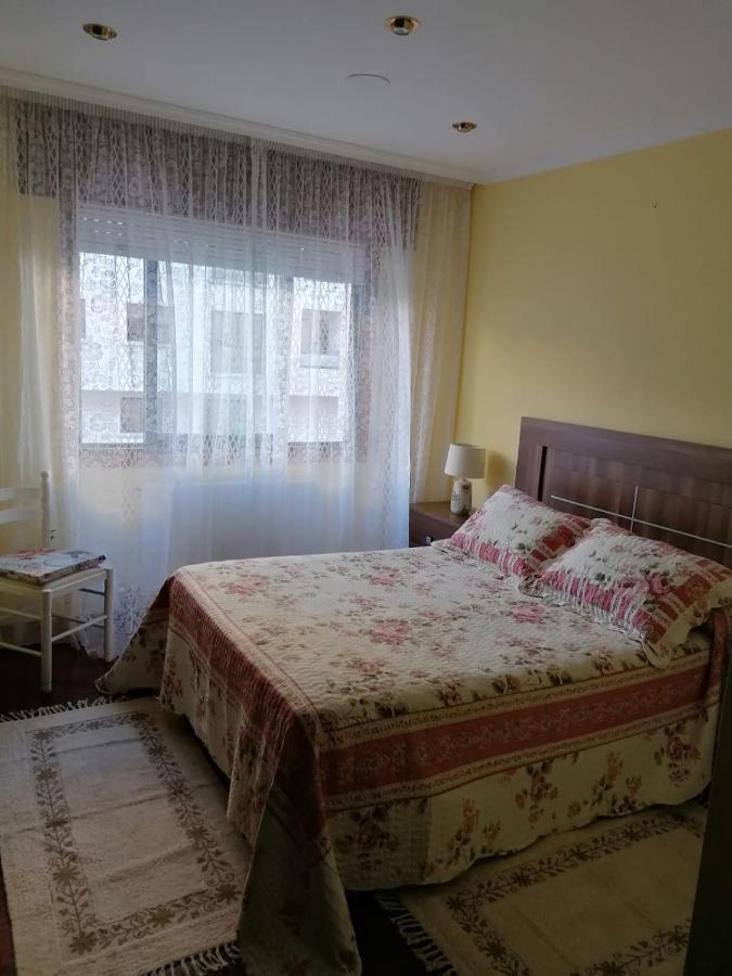 Апартаменти Piso As Camelias Понтеведра Екстер'єр фото