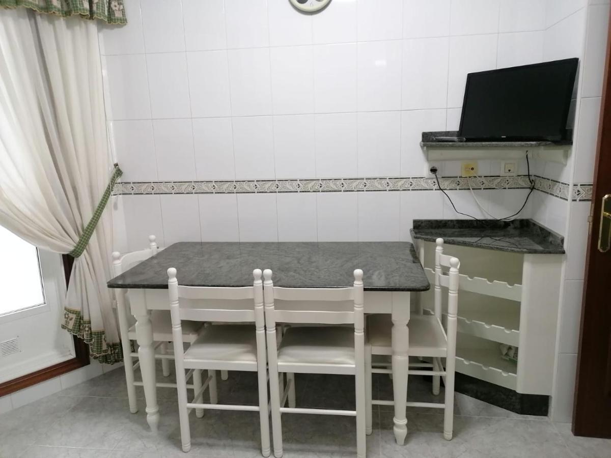 Апартаменти Piso As Camelias Понтеведра Екстер'єр фото