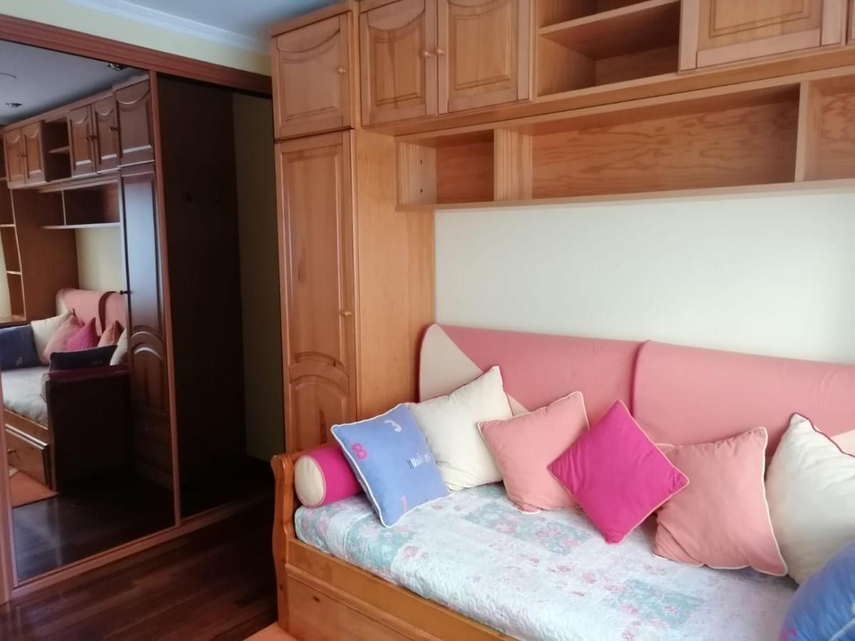 Апартаменти Piso As Camelias Понтеведра Екстер'єр фото