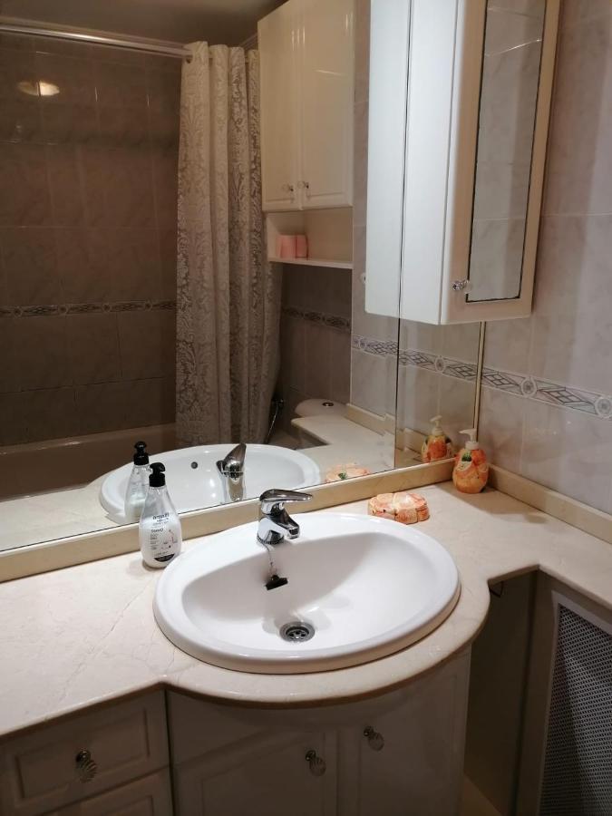 Апартаменти Piso As Camelias Понтеведра Екстер'єр фото